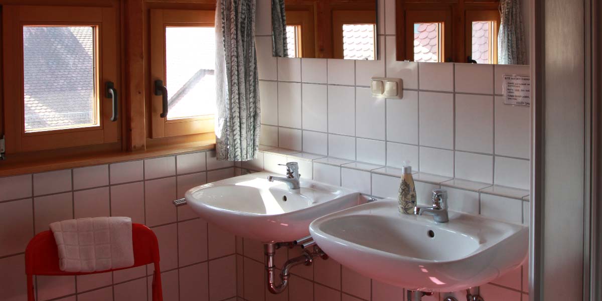 Begegnungszentrum REZ: Waschbecken im Gästehaus